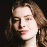Chloe O.