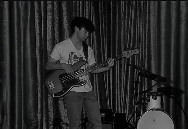 Ronen K. Bass-Guitar-Lessons Instructor Denver, CO